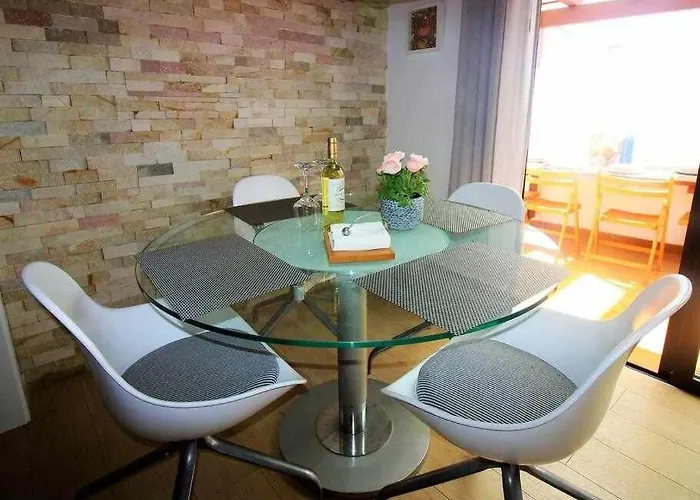 Casa Geminis *